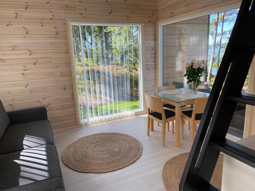 Villa Varis Kyrkslätt Eksteriør bilde